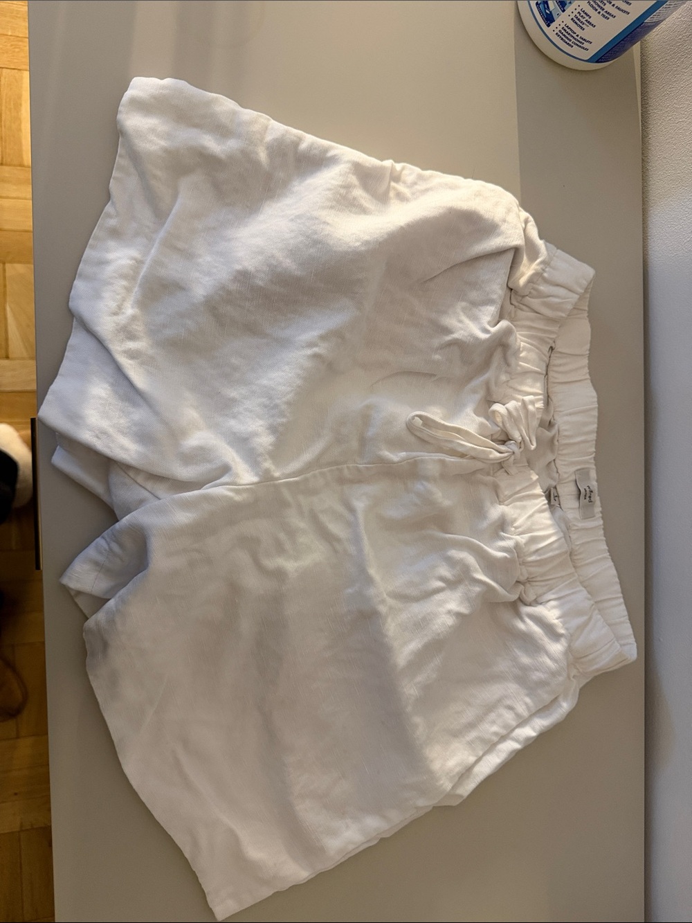 Aritzia White Drawstring Linen Shorts